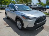 Used 2022 Toyota Corolla Cross LE image 2
