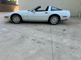 Used 1993 Chevrolet Corvette Coupe image 3