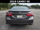 Used 2019 Toyota Camry SE image 4