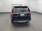 Used 2017 Ford Explorer XLT image 6