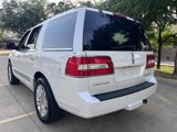 Used 2014 Lincoln Navigator 4WD image 5