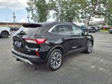 Used 2020 Ford Escape Titanium image 3