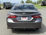 Used 2021 Toyota Camry SE image 4