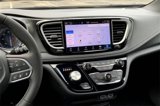 New 2025 Chrysler Pacifica Select image 6