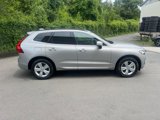 Used 2022 Volvo XC60 B5 Momentum w/ Climate Package image 6