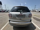 Used 2015 GMC Acadia SLT image 3