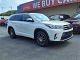 Used 2018 Toyota Highlander XLE image 2
