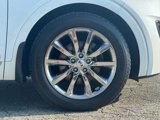 Used 2018 Kia Sorento SX image 3
