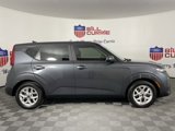 Used 2020 Kia Soul S image 2