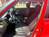 Used 2015 Kia Soul + image 3