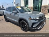 Used 2023 Volkswagen Taos SE image 3