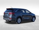 Used 2020 Kia Sorento LX image 5