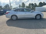 Used 2017 Nissan Altima 2.5 S image 3