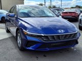 New 2025 Hyundai Elantra SE image 3