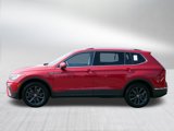 Certified 2022 Volkswagen Tiguan SE image 4