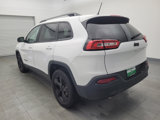 Used 2018 Jeep Cherokee Latitude w/ Altitude Package image 5