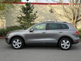 Used 2012 Volkswagen Touareg VR6 image 4
