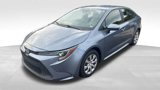 Used 2020 Toyota Corolla LE image 1