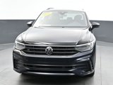 Used 2022 Volkswagen Tiguan SE R-Line image 2