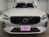 Used 2023 Volvo XC60 B5 Core image 2