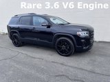 Used 2023 GMC Acadia SLE image 4