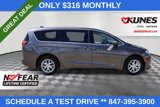 Used 2023 Chrysler Voyager LX image 2