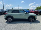 New 2025 Chevrolet TrailBlazer LT w/ Convenience Package image 2