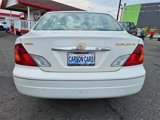 Used 2000 Toyota Avalon XLS image 4