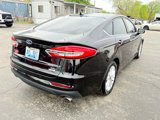 Used 2020 Ford Fusion SE image 4