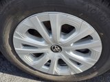 Used 2019 Toyota Prius LE image 3