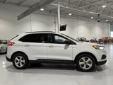 Used 2022 Ford Edge SE image 2