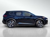 Used 2021 Nissan Rogue Platinum image 4