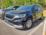 Used 2022 Kia Carnival LX image 3
