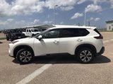Used 2023 Nissan Rogue SV image 4