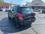 Used 2022 Chevrolet Trax LT w/ Midnight Edition image 4