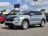 New 2025 Mitsubishi Outlander ES image 4