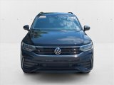 Used 2022 Volkswagen Tiguan SE R-Line image 2