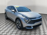 Used 2023 Kia Sportage LX image 4