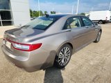 Used 2020 Lincoln Continental w/ Premium Package image 4