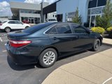 Used 2015 Toyota Camry LE image 3