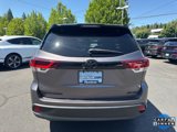 Used 2019 Toyota Highlander SE image 6