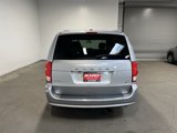 Used 2017 Dodge Grand Caravan GT image 4