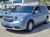Used 2016 Chrysler Town & Country Touring w/ Driver Convenience Group image 2