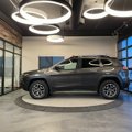 Used 2022 Jeep Cherokee Trailhawk image 6