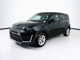 Used 2023 Kia Soul LX w/ LX Technology Package image 3
