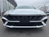 Certified 2025 Hyundai Elantra SE image 2