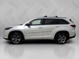 Used 2018 Toyota Highlander Limited Platinum image 2