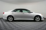 Used 2013 Toyota Camry SE image 2