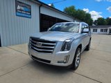 Used 2015 Cadillac Escalade Premium image 3