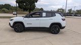 Used 2023 Jeep Compass Trailhawk image 6